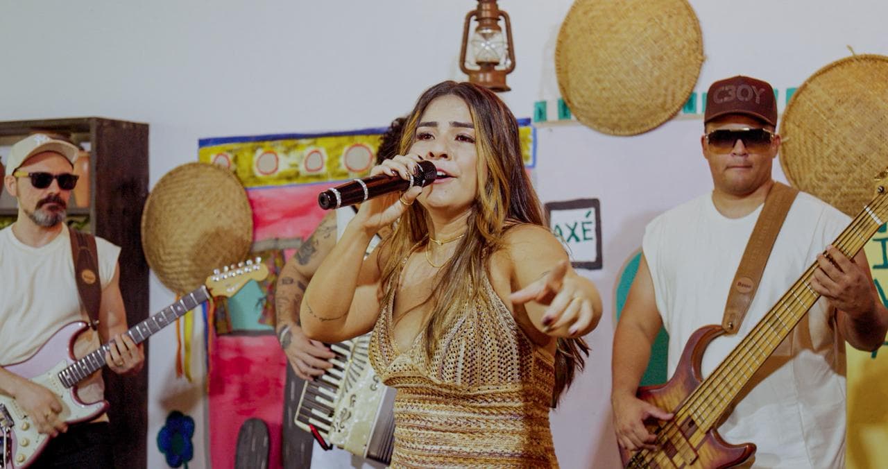 Cantora cearense Suh Costa apresenta ao público seu mais novo projeto audiovisual, o “Forró que Mora em Mim” 