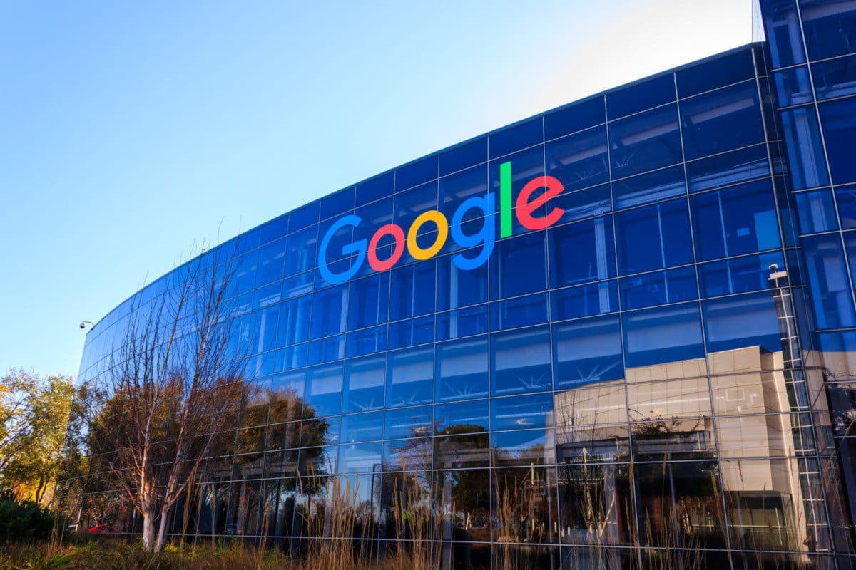 Google fecha acordo milionário após acusações de gravações indevidas em celulares