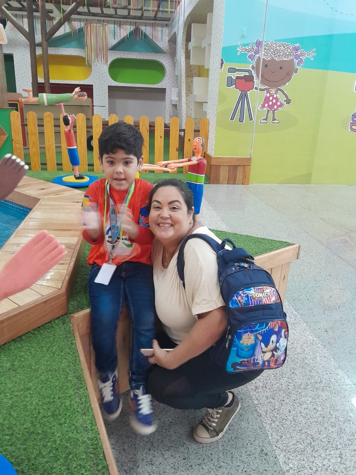LEACB promove seminário de qualificação voltado à inclusão de crianças e adolescentes neurodivergentes.