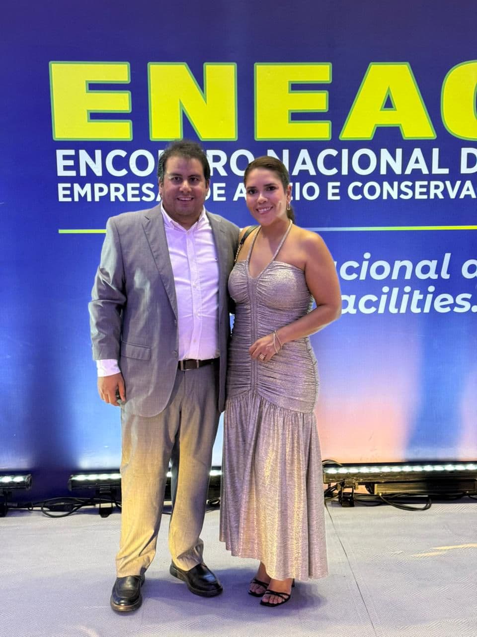 Paulo Aragão e Laís Soares representam o Piauí em encontro nacional do setor de asseio e conservação