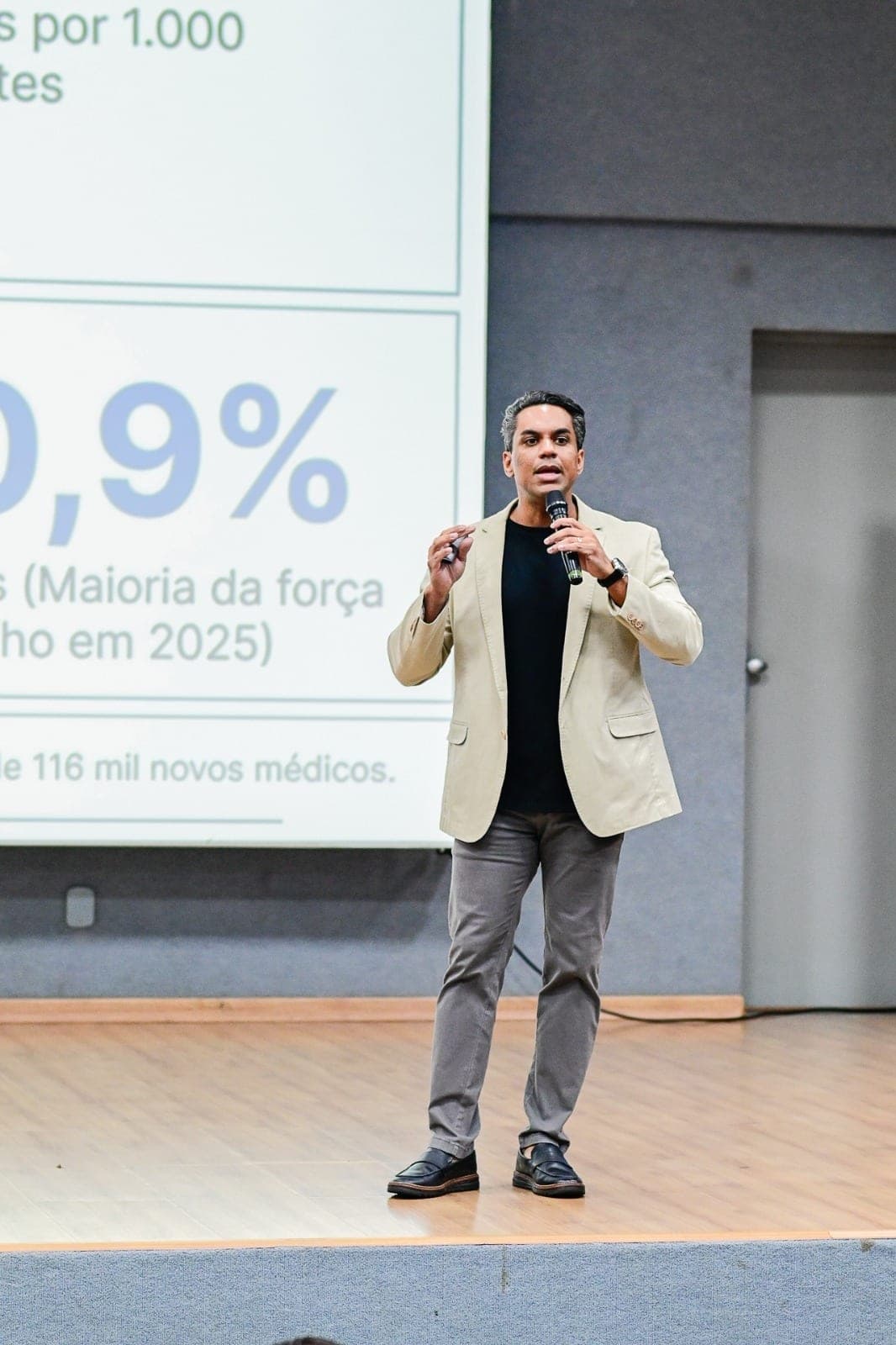 Esdras Barboza reúne grandes nomes da saúde para transformar gestão em resultados