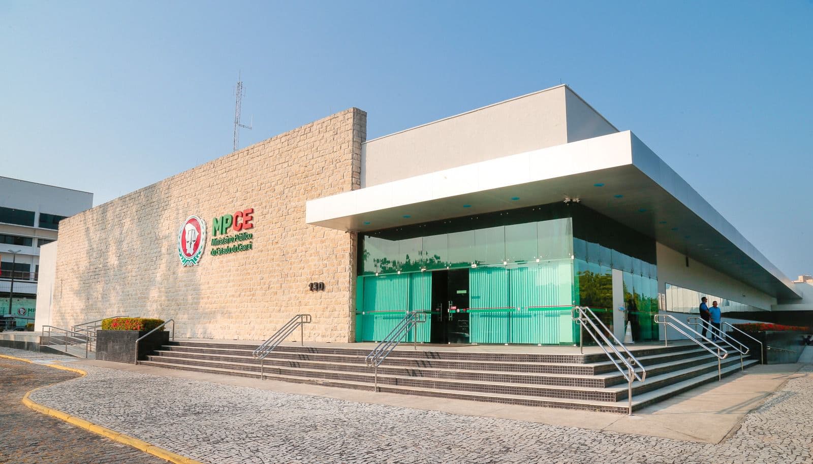MP do Ceará reúne ministros e especialistas em seminário nacional sobre combate ao crime organizado