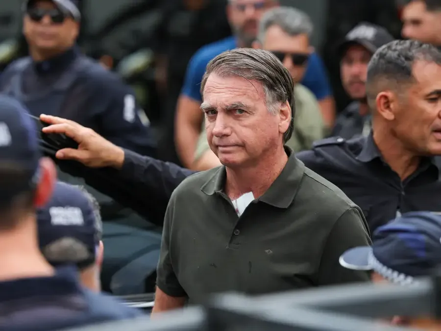 Entenda por que Bolsonaro está detido na Papudinha e não na Penitenciária da Papuda